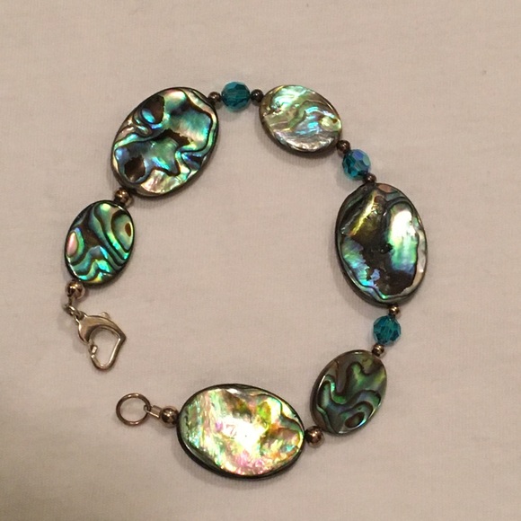 Gorgeous Abalone Paua Shell Bracelet - Picture 2 of 2